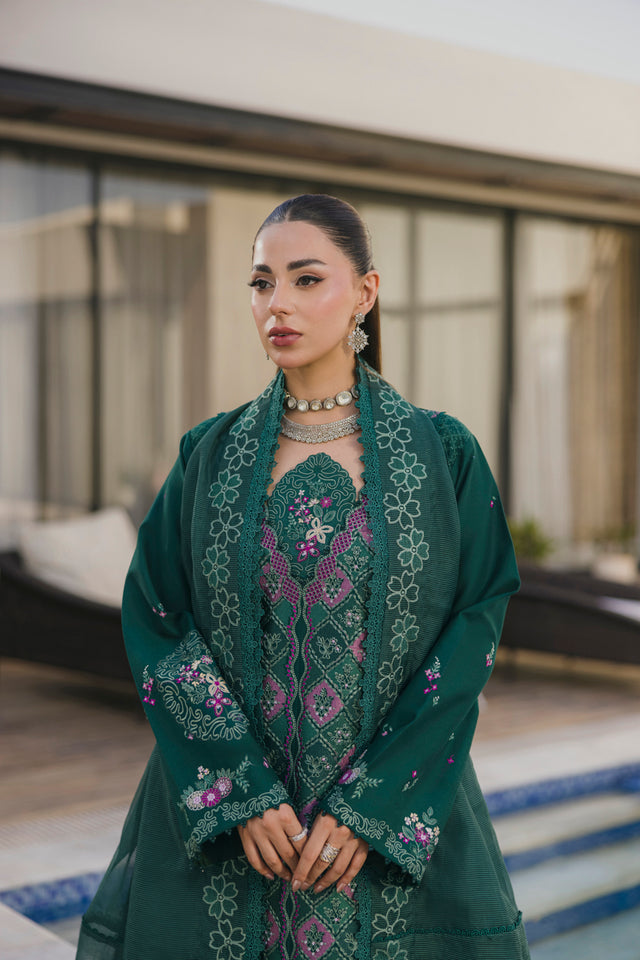 Emerald Green Beauty